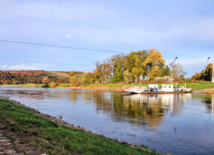 Weserfähre Polle, Weser-Radweg